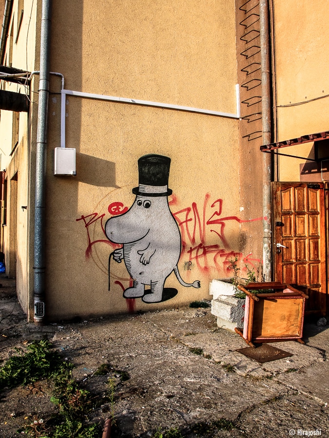 street-art-krakow-poland-10